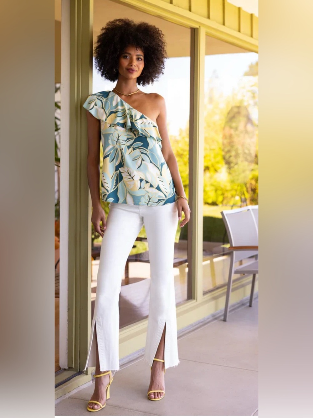 Liverpool Los Angeles Hannah White High Rise Flare Jeans With Twisted Slit